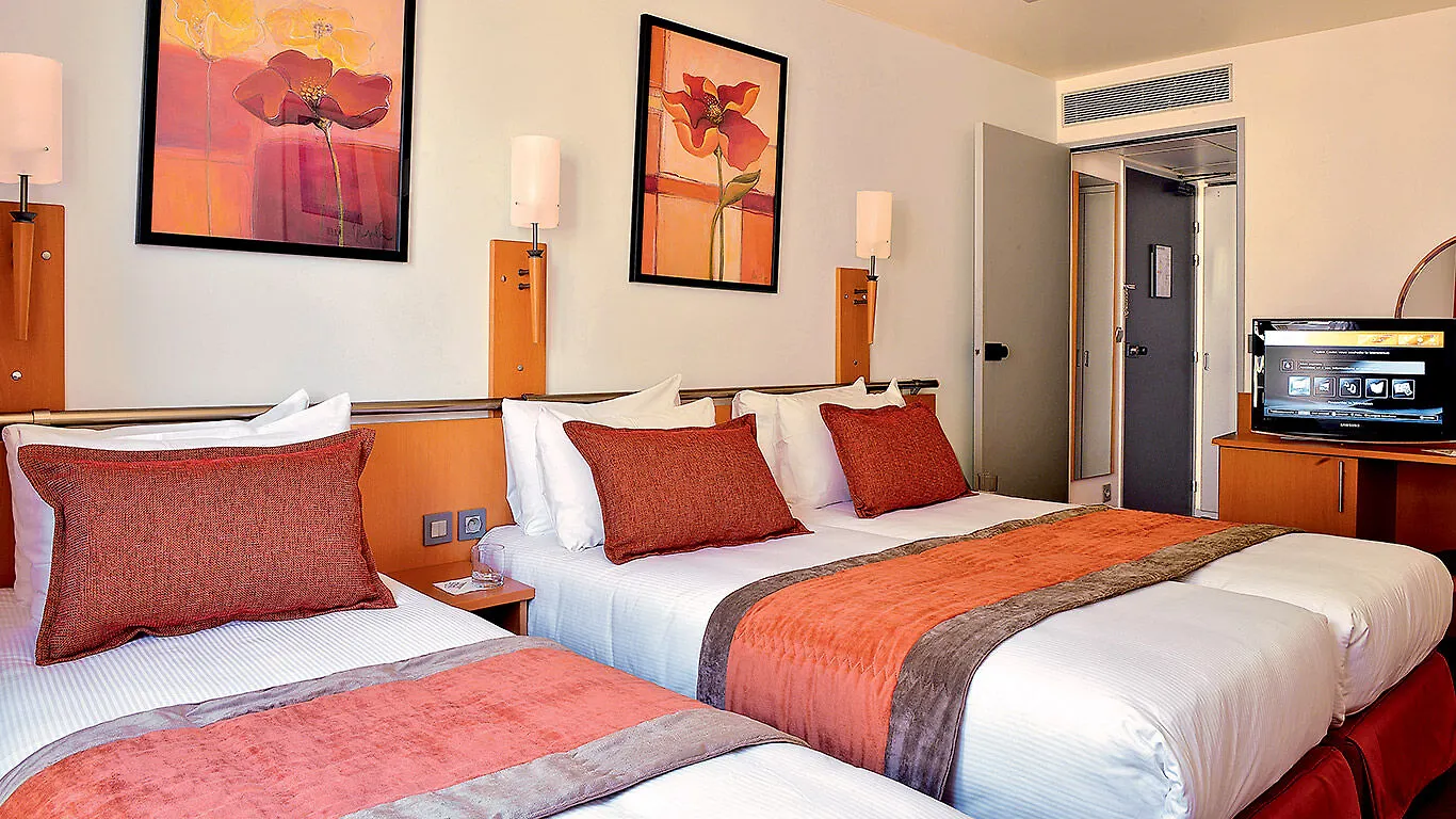 Opera Cadet Hotel